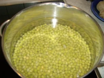 Rezept: Erbseneintopf Bild Nr. 3 Erbseneintopf - Rezept - Bild Nr. 3