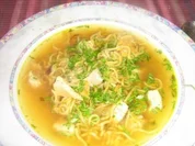 Asiatisches Nudelsüppchen mit Huhn - Rezept