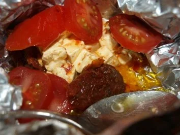 Rezept: Fetakäsepäckchen mediterran Fetakäsepäckchen mediterran - Rezept