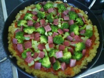 Rezept: Pfannenpizza Bild Nr. 15 Pfannenpizza - Rezept - Bild Nr. 15