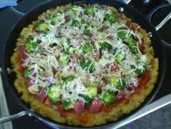 Rezept: Pfannenpizza Bild Nr. 17 Pfannenpizza - Rezept - Bild Nr. 17