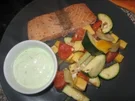 Rezept: Wildlachs auf Gemüsebett mit Wasabii-Dip Wildlachs auf Gemüsebett mit Wasabii-Dip - Rezept