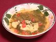 Spinatsuppe mit Parmesanravioli (Eva Jacob) - Rezept