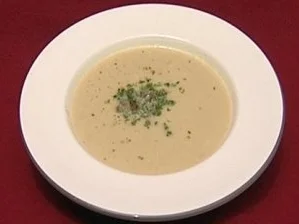 Rezept: Petersilienwurzel-Süppchen (Gitta Saxx) Petersilienwurzel-Süppchen (Gitta Saxx) - Rezept