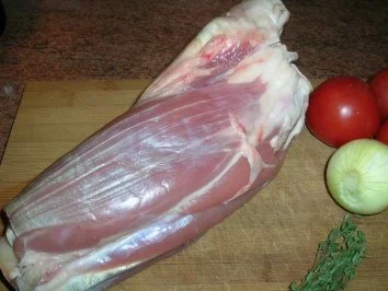 Kalbshaxe aus dem Ofen  mit Salbei-Rosmarin-Kartoffeln im Speckmantel - Rezept - Bild Nr. 5