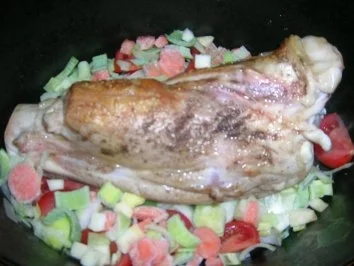 Kalbshaxe aus dem Ofen  mit Salbei-Rosmarin-Kartoffeln im Speckmantel - Rezept - Bild Nr. 6