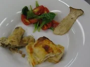 Zweierlei Gepacktes - Morcheln und Ziegenkäse im Filoteig (Merima) - Rezept