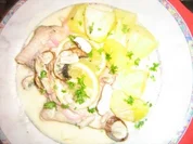 Welsfilet nach Schwarzwälder Art zubereitet  mit Petersilienkartoffeln - Rezept