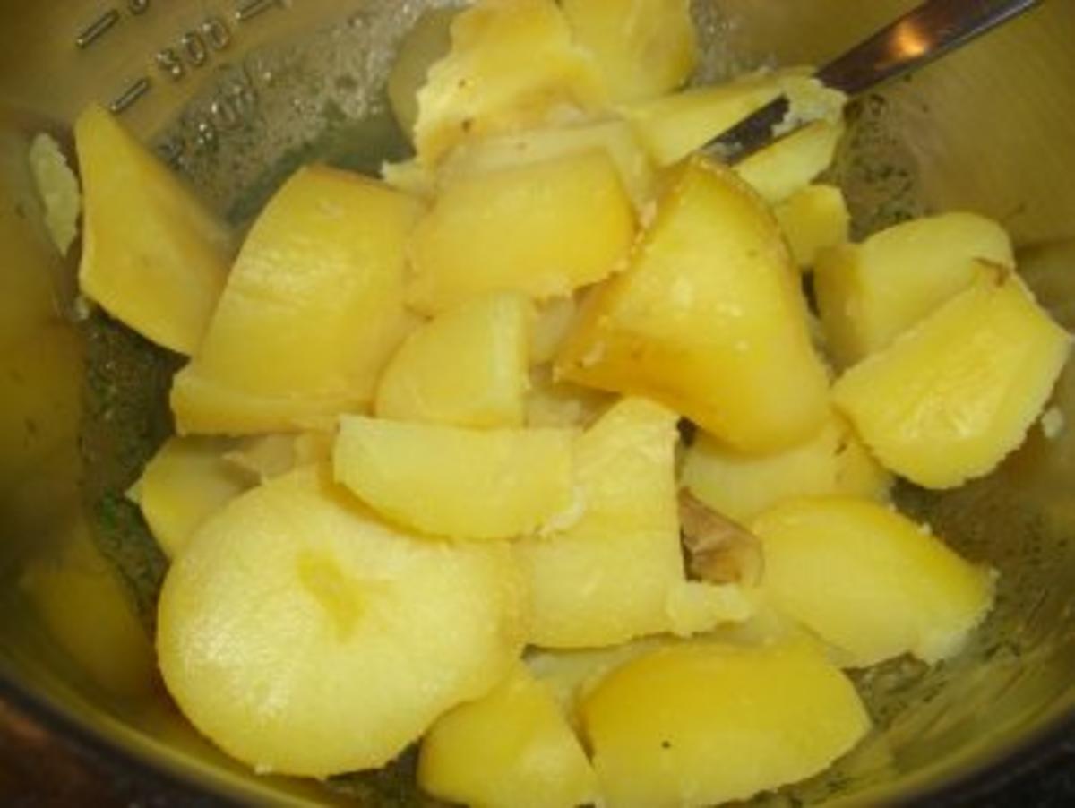 Kartoffelsalat der besonderen Art mit frischem Löwenzahn - Rezept - Bild Nr. 5