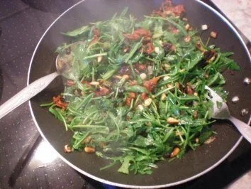 Bandnudeln mit Rucola-Tomaten - Rezept - Bild Nr. 6