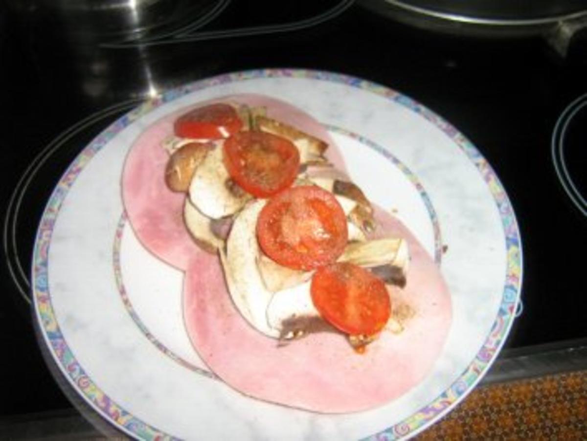 Champignon-Tomaten-Toast - Rezept - Bild Nr. 3
