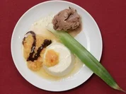 Panna Cotta an Fruchtkompott (Daniel Aichinger) - Rezept