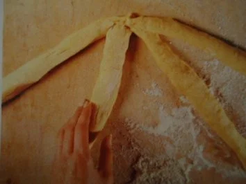 Rezept: Oster - Striezel Bild Nr. 2 Oster - Striezel - Rezept - Bild Nr. 2