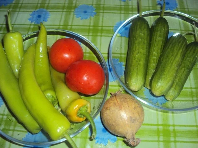 Scharfer Salat zu gegrilltem - Rezept - Bild Nr. 2