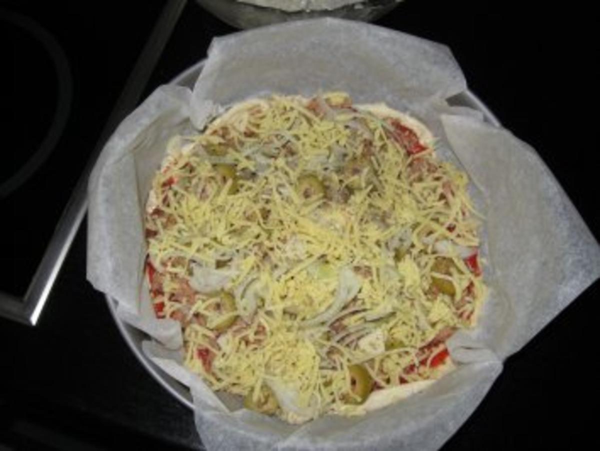 schnelle Thunfischpizza - Rezept mit Bild - kochbar.de