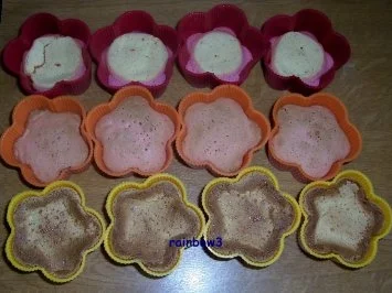 Backen: Blumige bunte Frühlings-Muffins - Rezept - Bild Nr. 7
