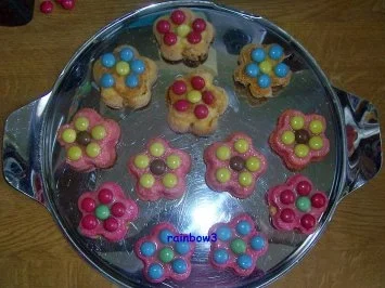 Backen: Blumige bunte Frühlings-Muffins - Rezept - Bild Nr. 9