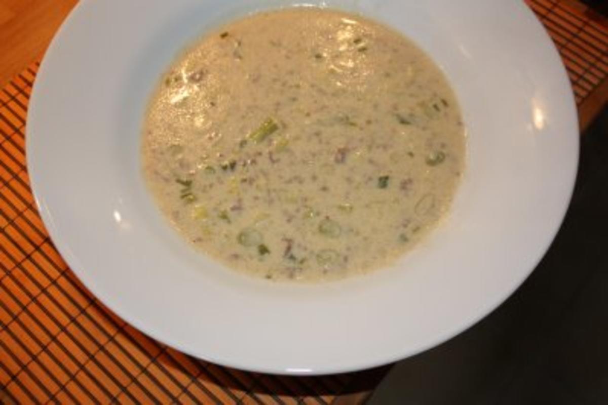 Käse-Lauchzwiebel-Suppe - Rezept