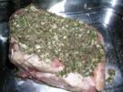 Schweinebraten auf Lauchzwiebelbett - Rezept