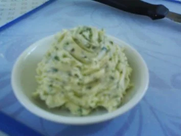 Rezept: Kräuterbutter Bild Nr. 5 Kräuterbutter - Rezept - Bild Nr. 5