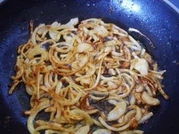 Rezept: Käsespätzle nicht ganz vegetarisch Bild Nr. 6 Käsespätzle nicht ganz vegetarisch - Rezept - Bild Nr. 6