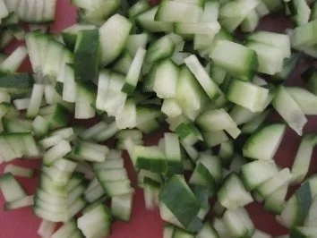 Joghurt-Gurken-Dip - Rezept - Bild Nr. 3