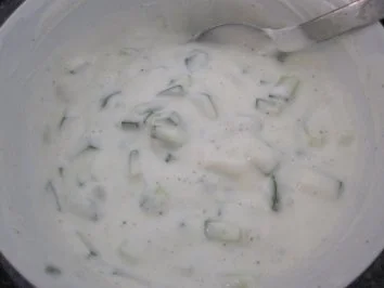 Joghurt-Gurken-Dip - Rezept - Bild Nr. 5