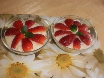 Bananenpudding mit Erdbeeren - Rezept - Bild Nr. 3