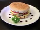 Ananas-Tomate-Mozzarella-Burger - Rezept