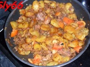 Rezept: Aufläufe:Kartoffel-Hackfleischauflauf Bild Nr. 9 Aufläufe:Kartoffel-Hackfleischauflauf - Rezept - Bild Nr. 9