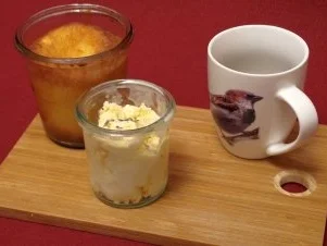 Weißer Schokokuchen mit Lavendel-Eis - Rezept