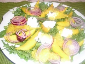 Mangosalat mit Rucola (Rauke) - Rezept