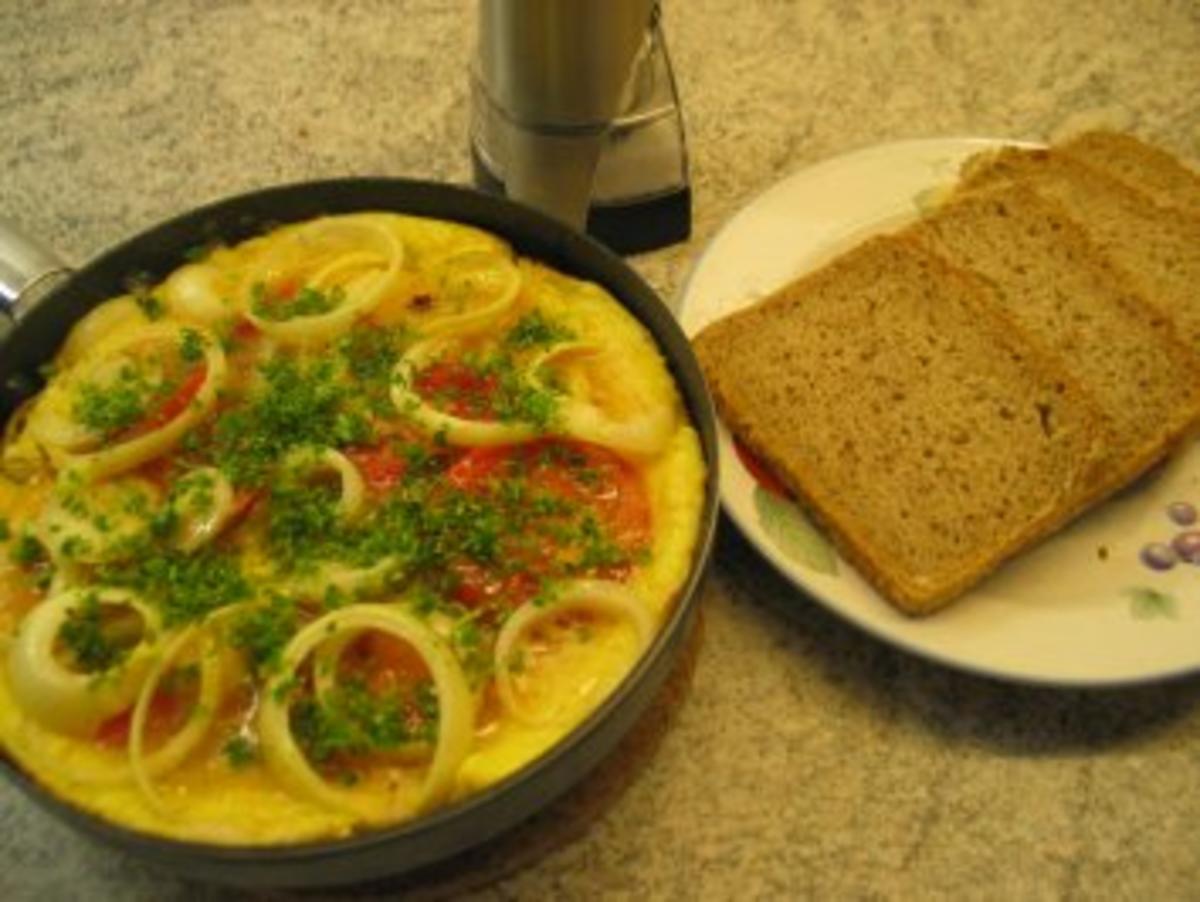 Eierspeisen:  Reste-Omelett mit Frikadellen/Bouletten - Rezept - Bild Nr. 5