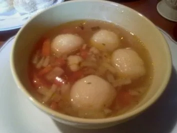 Knödeltopf Oma Garten mit Minifrikadellen - Rezept - Bild Nr. 2