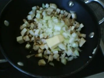 Gefüllte Champignons mit knuspriger Haube - Rezept - Bild Nr. 7