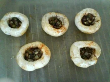 Gefüllte Champignons mit knuspriger Haube - Rezept - Bild Nr. 11