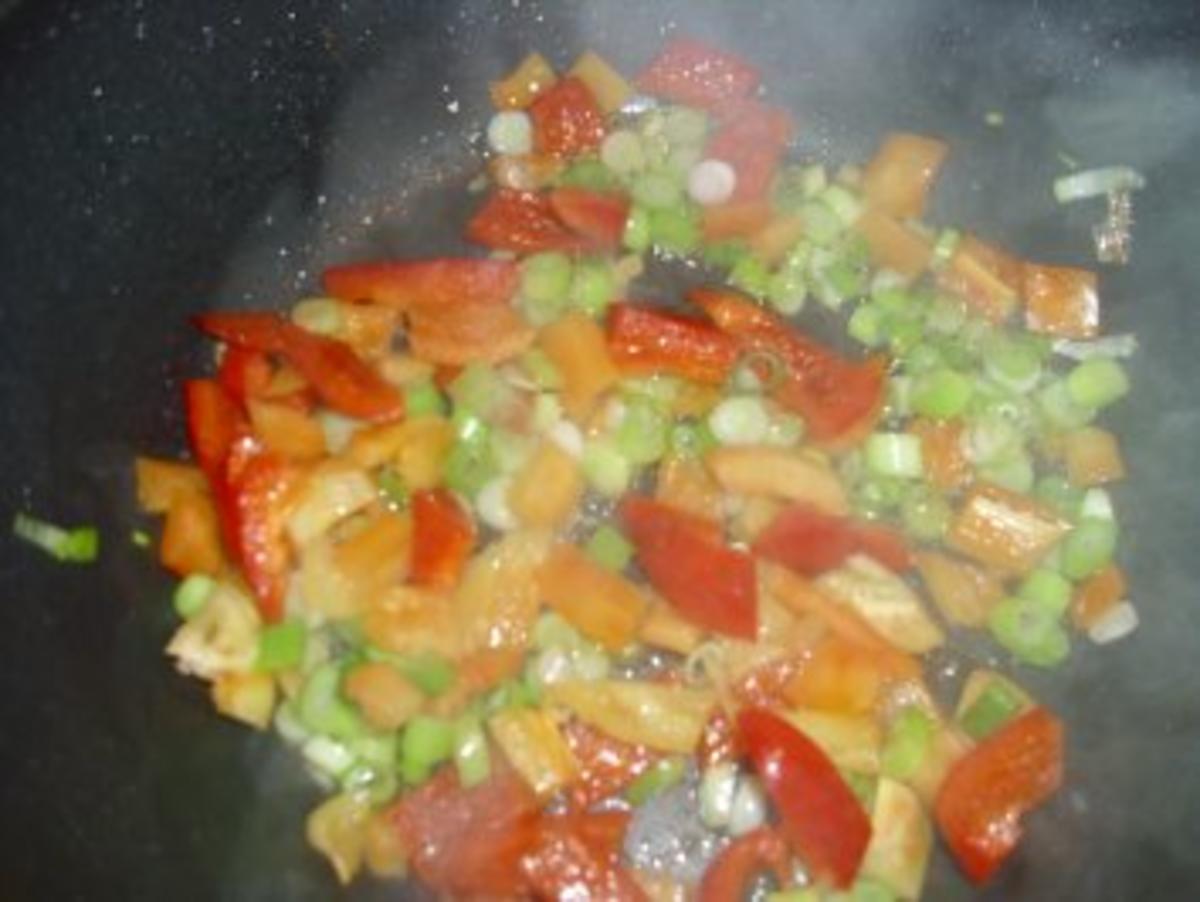 Curry Gemüsenudeln mit Schweinefilet / oder Geflügel - Rezept - Bild Nr. 3