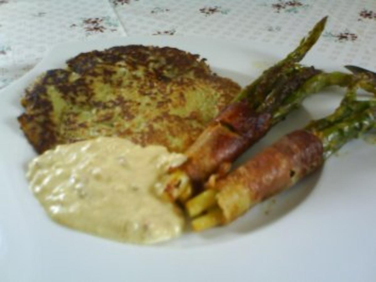 Grüner Spargel im Speckmantel mit Balsamico-Senfsoße - Rezept - kochbar.de
