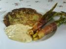 Grüner Spargel im Speckmantel mit Balsamico-Senfsoße - Rezept