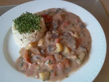 STUDENTENFUTTER #2: GEMÜSEPFANNE MIT REIS - Rezept