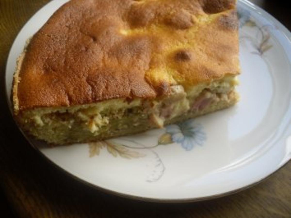 Rhabarberkuchen mit Rhabarber frisch und Eier getrennt - Rezept mit ...