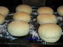 Rezept: Backen: Hamburgerbrötchen Bild Nr. 6 Backen: Hamburgerbrötchen - Rezept - Bild Nr. 6