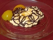 Rezept: Hagebutten-Mousse mit Aprikosen Hagebutten-Mousse mit Aprikosen - Rezept