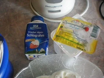 ERDBEER-QUARKCREME - Rezept - Bild Nr. 3