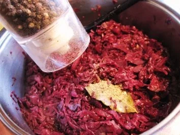 Rezept: Apfel-Rotkohl mit viel Zwiebeln ... Bild Nr. 5 Apfel-Rotkohl mit viel Zwiebeln ... - Rezept - Bild Nr. 5
