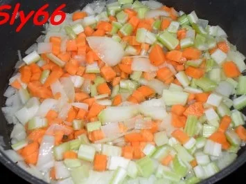 Soßen:Gemüse-Tomatensoße mit Thunfisch - Rezept - Bild Nr. 13