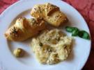 Weißwurst im Schlafrock mit Sauerkrautsalat... - Rezept