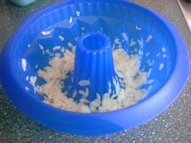 Apfelgugelhupf in Honigsirup - Rezept - Bild Nr. 7