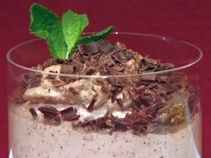 Schoko-Chilicrème mit Orangenragout (Jenny Elvers-Elbertzhagen) - Rezept