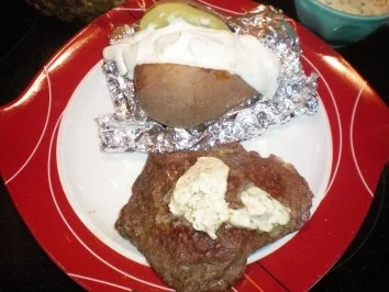 Hirtensteak mit Kräuterbutter - Rezept - Bild Nr. 7